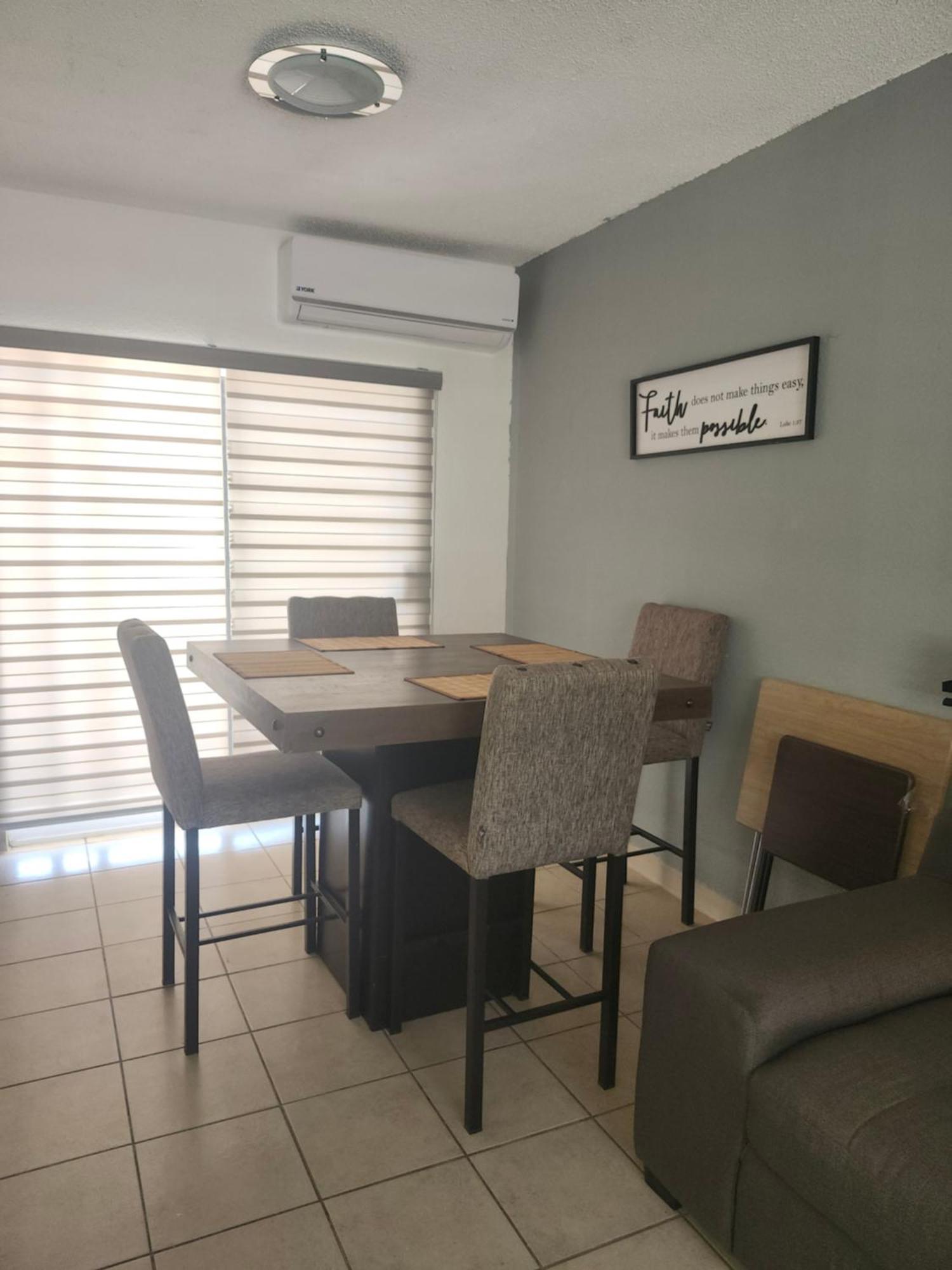 Casa A 5 Min., Del Consulado Americano ซิวดัด ฮัวเรซ ภายนอก รูปภาพ